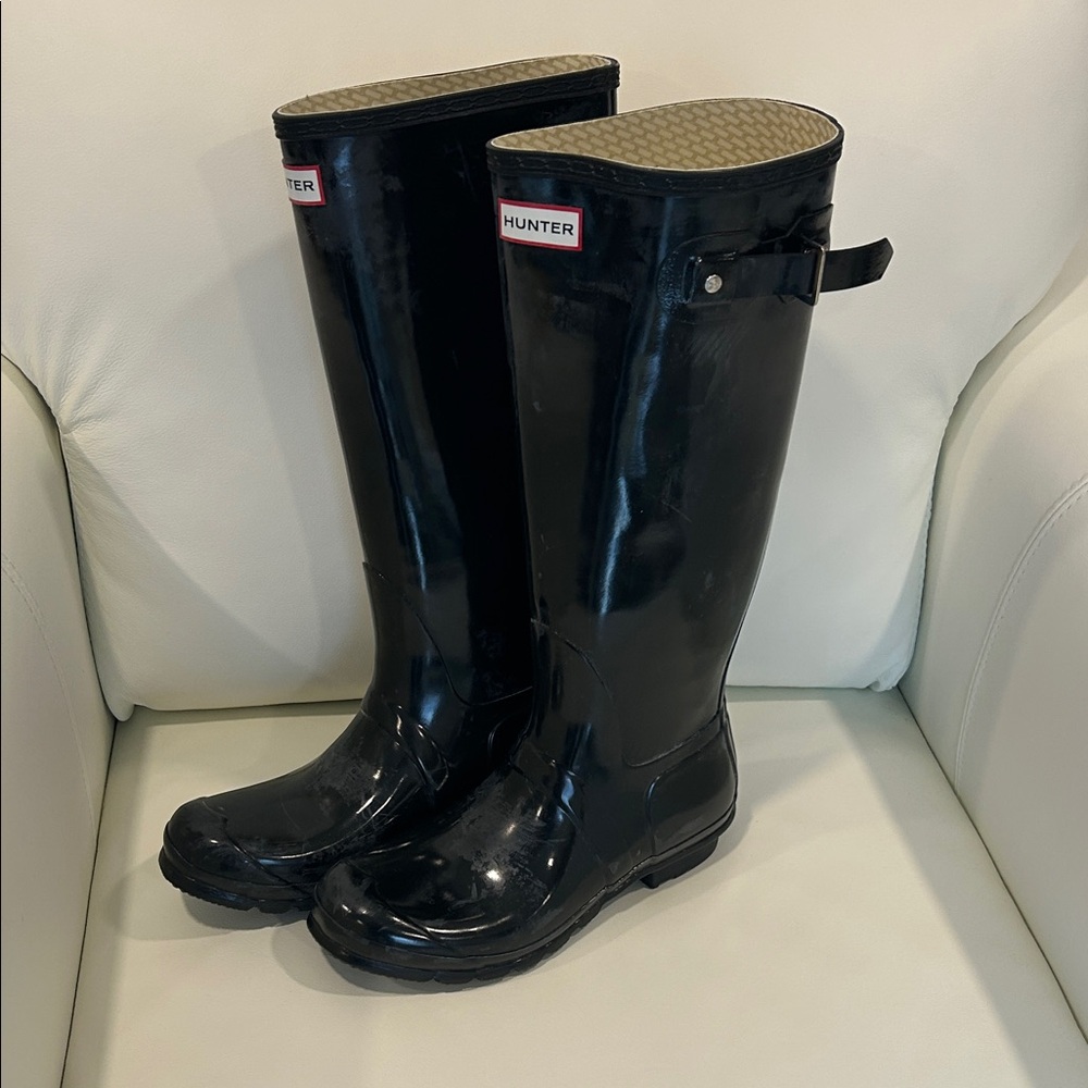 Hunter Glossy Black Rain Boots NEW
